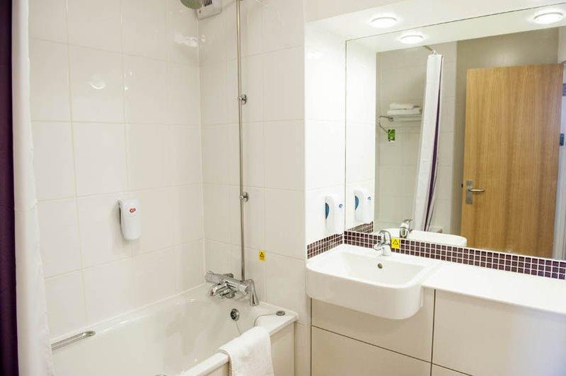 Premier Inn Maidstone Wateringbury Екстер'єр фото